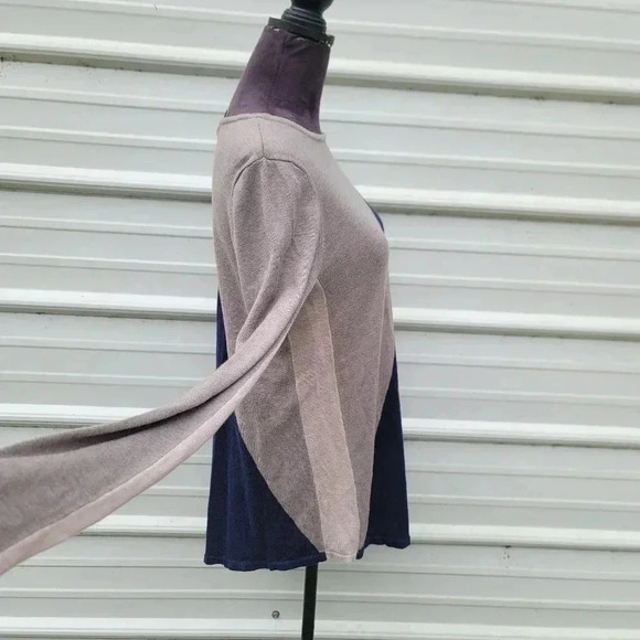 Chelsea & Theodore Womens Asymmetrical Sweater Cashmere Beige Navy Long Sleeve M - Picture 6 of 7